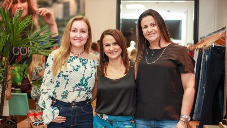 Doris Milhomem inaugura em novo endereço